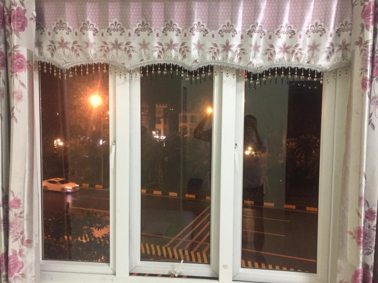 Nhà Nghỉ Diễm Quỳnh Noi Bai Esterno foto