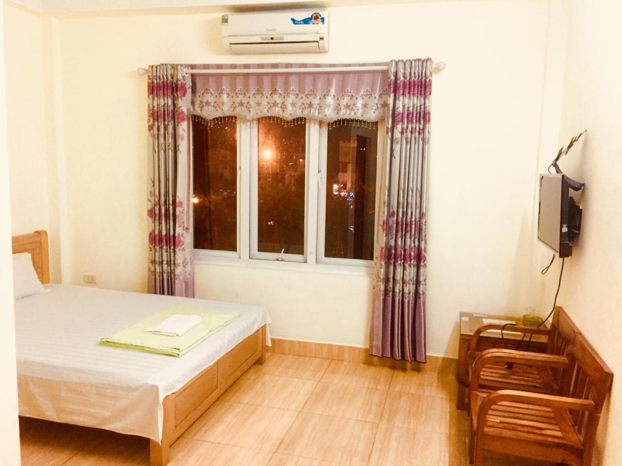 Nhà Nghỉ Diễm Quỳnh Noi Bai Esterno foto